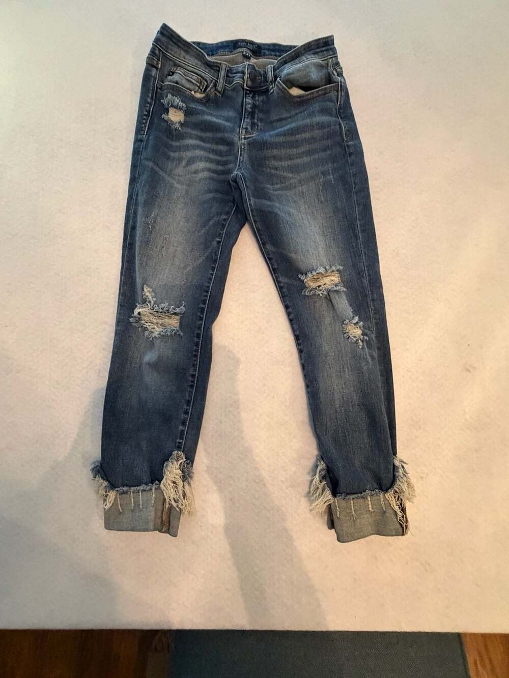 Judy Blue Mid-Rise Distressed Straight Fit Jeans with Fringed Hem